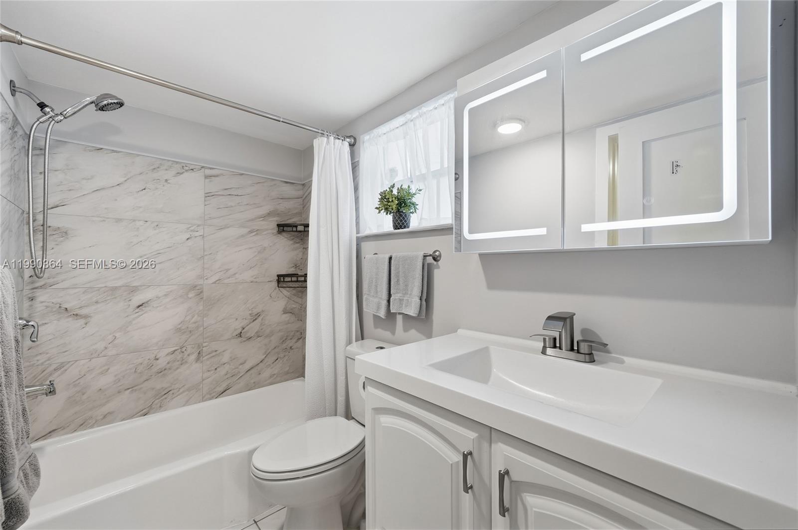 306 1 / 1 672 sq. ft. $ 2026-03-27 0 Photo