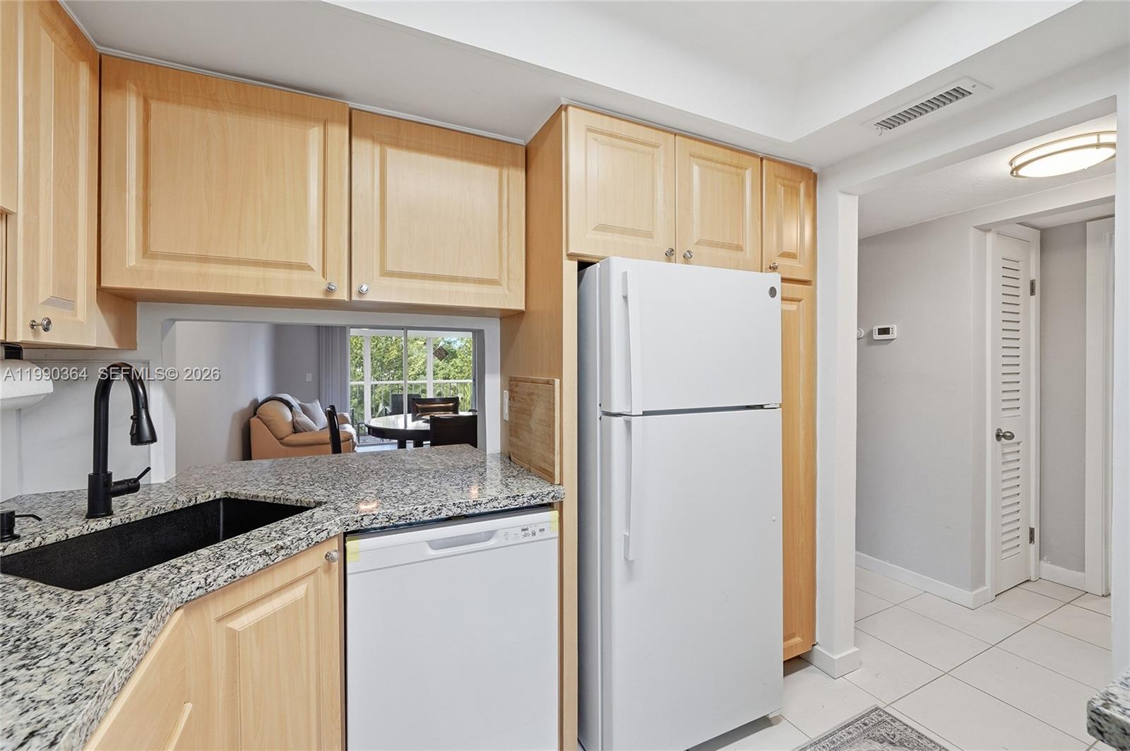 306 1 / 1 672 sq. ft. $ 2026-03-27 0 Photo