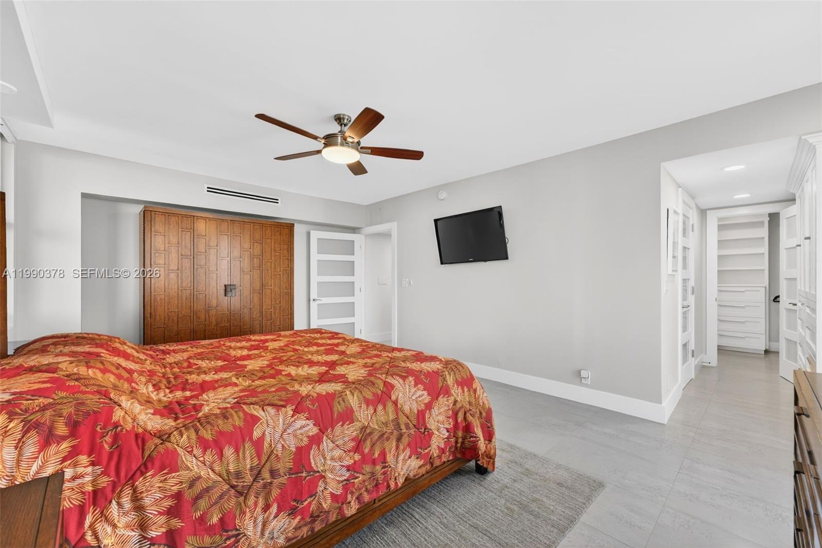 Photo of 3725 Ocean Dr #1024, Hollywood, Florida, 33019 -