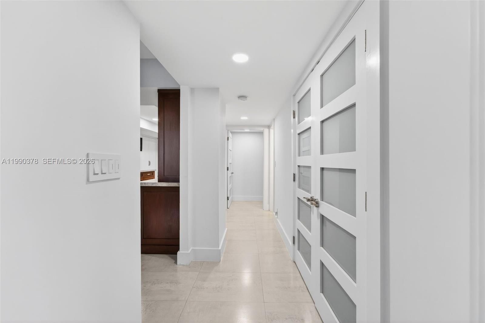 Photo of 3725 Ocean Dr #1024, Hollywood, Florida, 33019 -