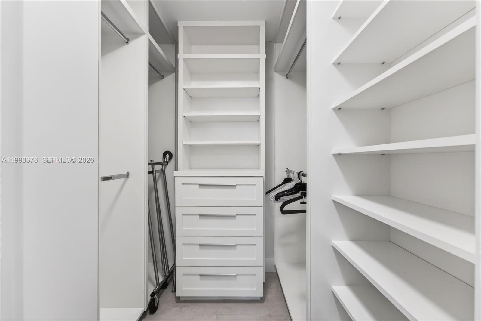 Photo of 3725 Ocean Dr #1024, Hollywood, Florida, 33019 -