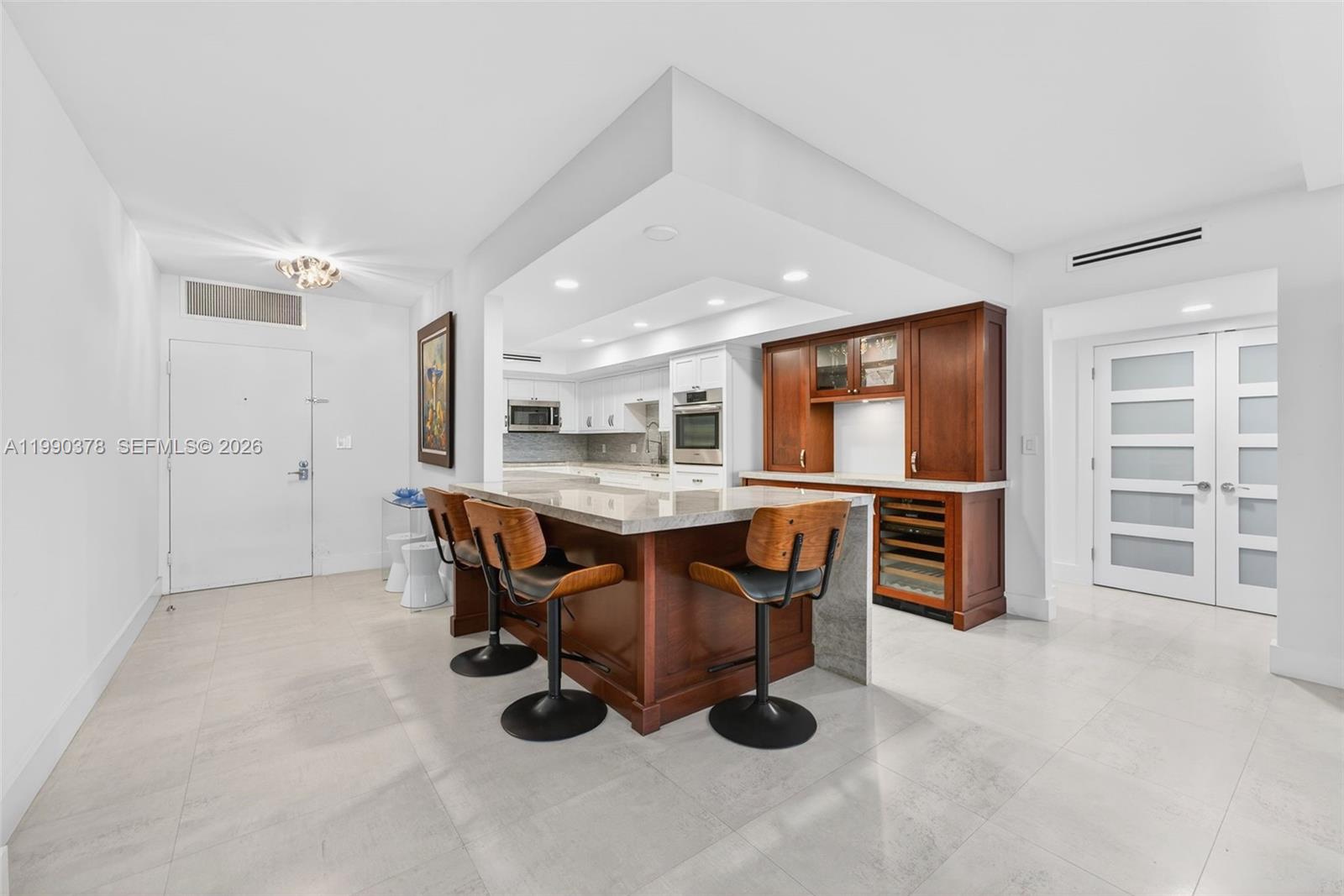 Photo of 3725 Ocean Dr #1024, Hollywood, Florida, 33019 -