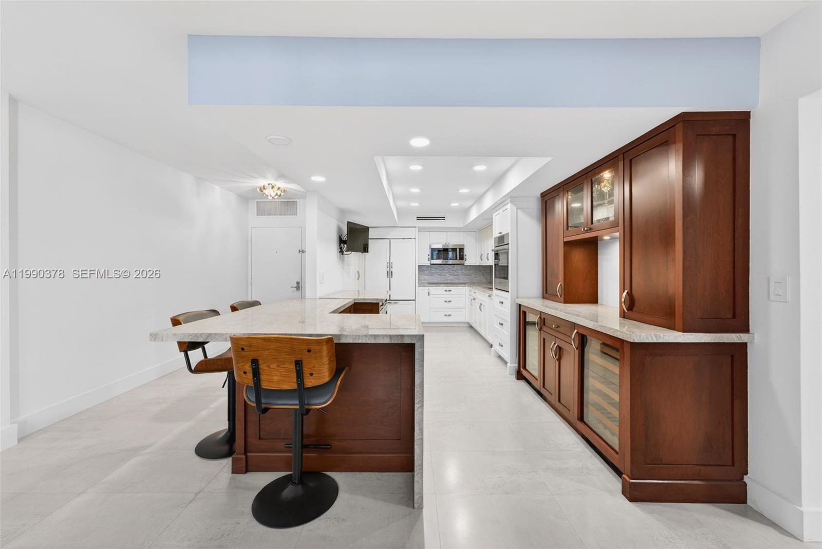 Photo of 3725 Ocean Dr #1024, Hollywood, Florida, 33019 -