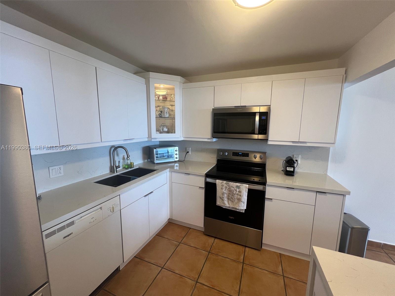 Photo of 2201 Ocean Dr  #602, Hollywood, Florida, 33019 - 