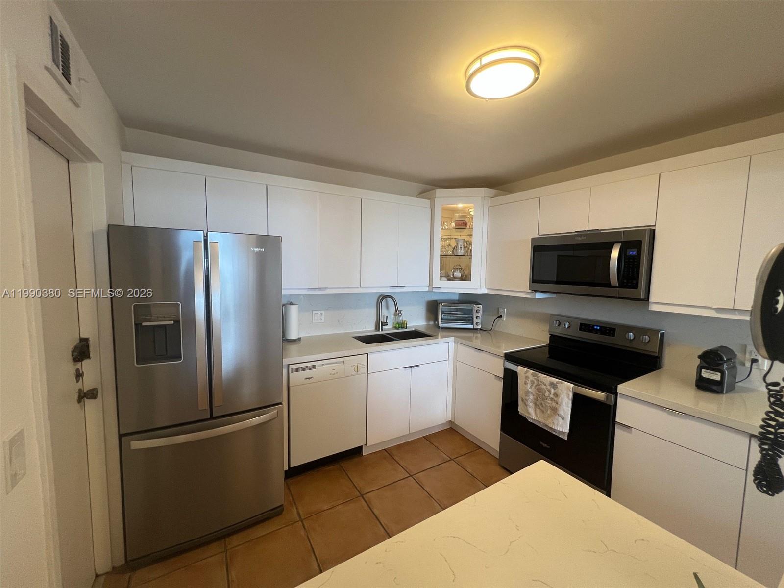 Photo of 2201 Ocean Dr  #602, Hollywood, Florida, 33019 - 