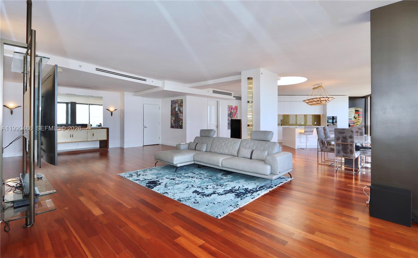 PH2 1 / 2 2055 sq. ft. $ 2026-03-27 0 Photo