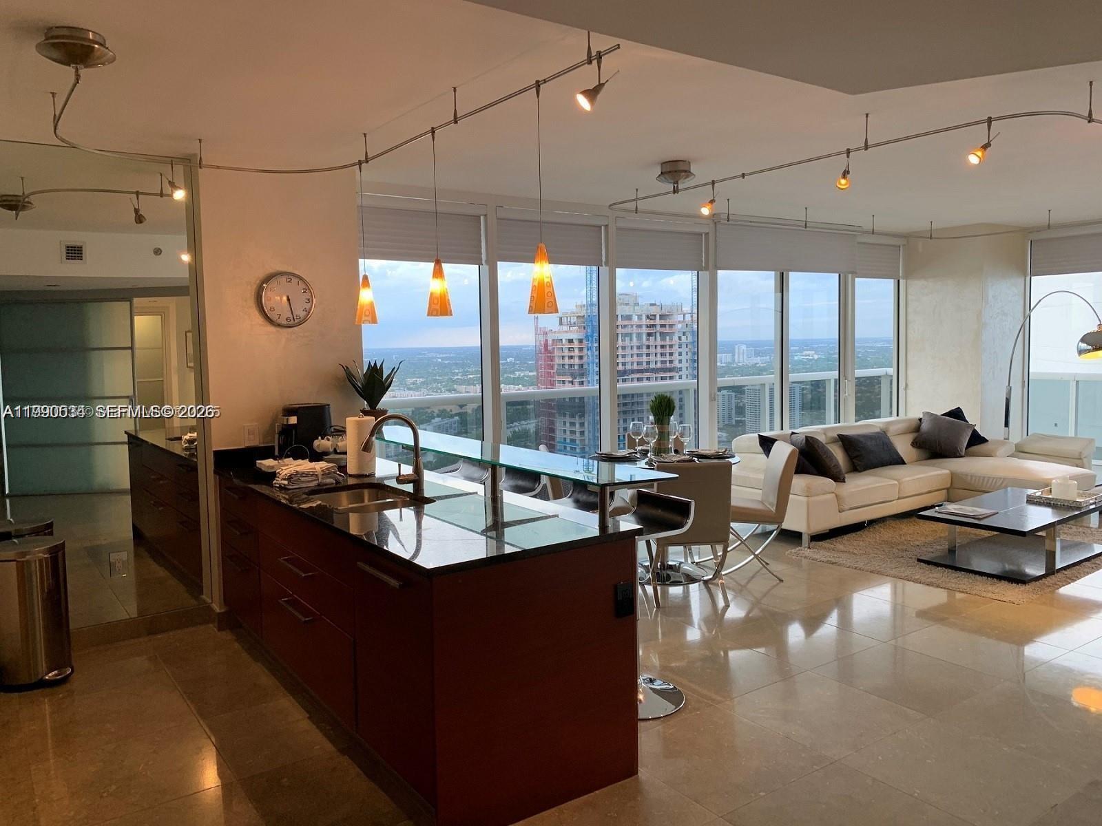 4608 2 / 2 1458 sq. ft. $ 2026-03-27 0 Photo