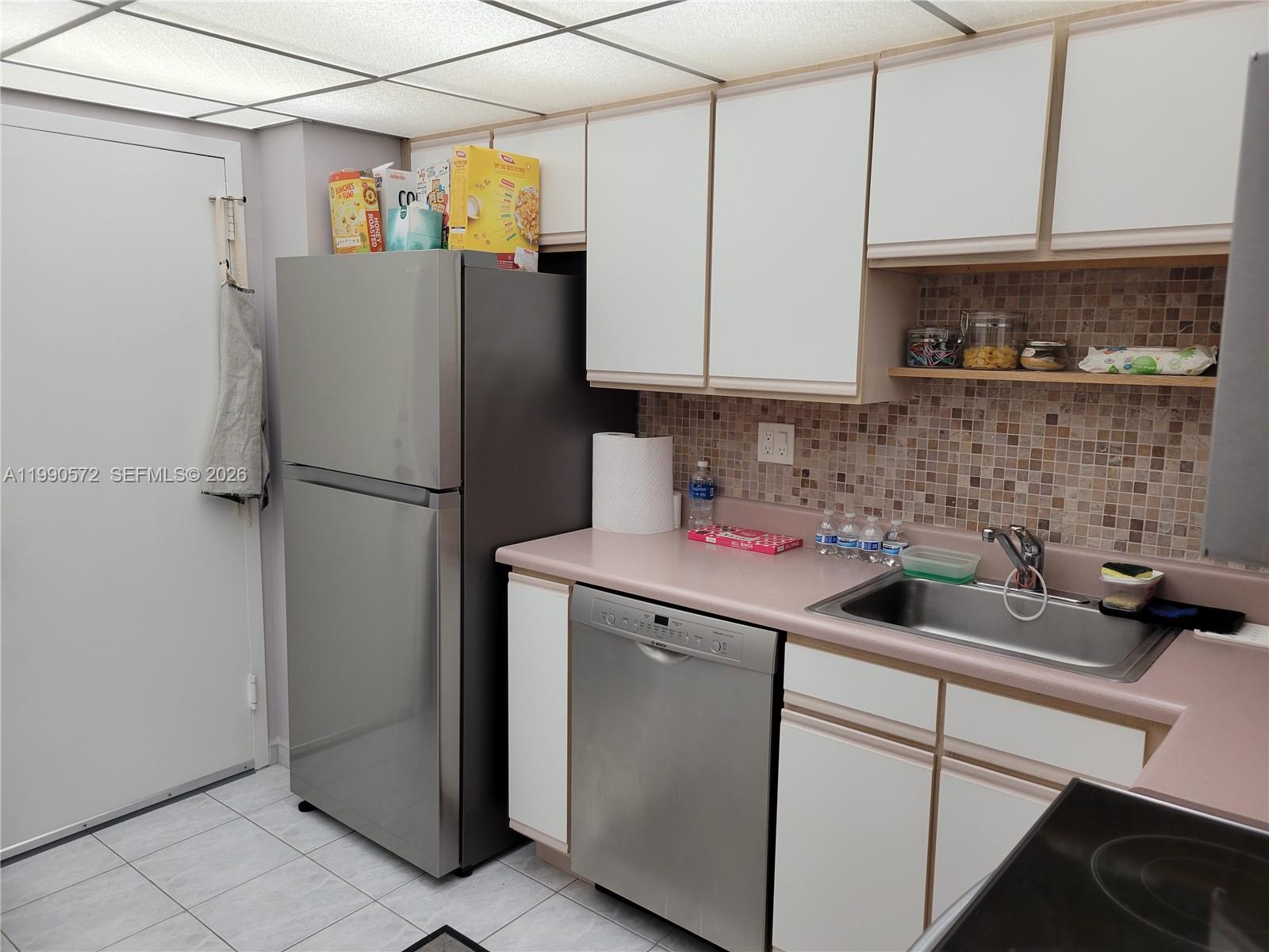 See details 1208 2 / 2 1087 sq. ft. $ 2026-04-16 0 Photo
