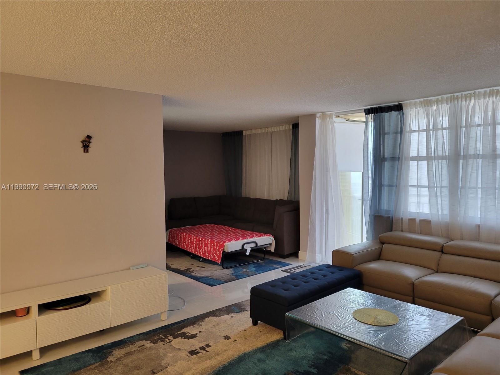 See details 1208 2 / 2 1087 sq. ft. $ 2026-04-16 0 Photo