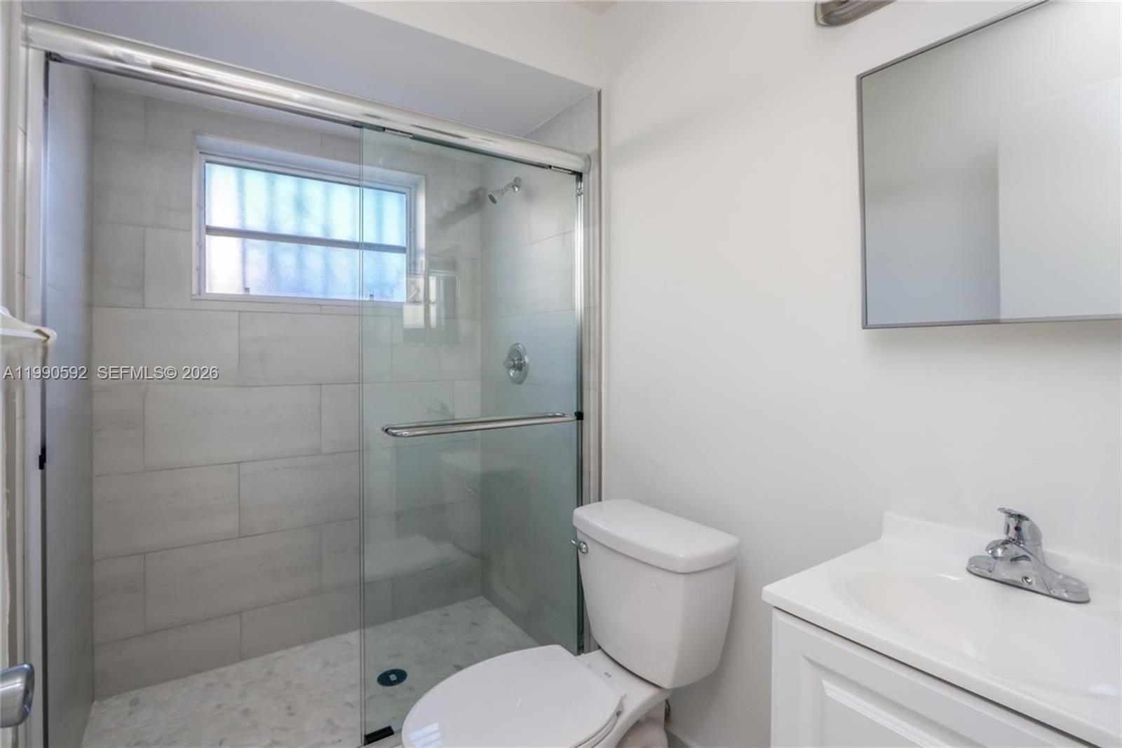   /   кв.футов $ 2026-03-27 0 Фото