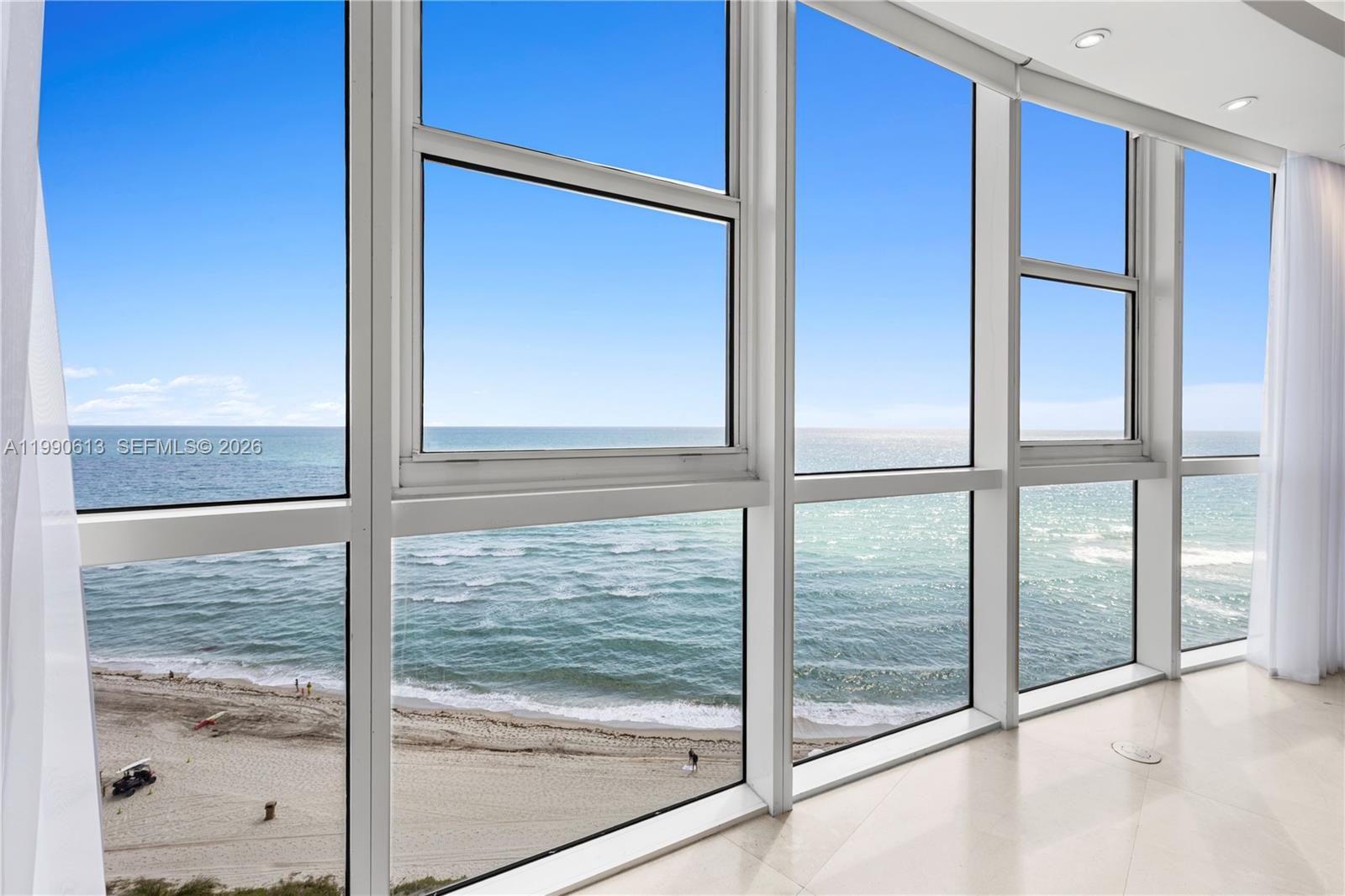 1209 3 / 3 4045 sq. ft. $ 2026-03-27 0 Photo