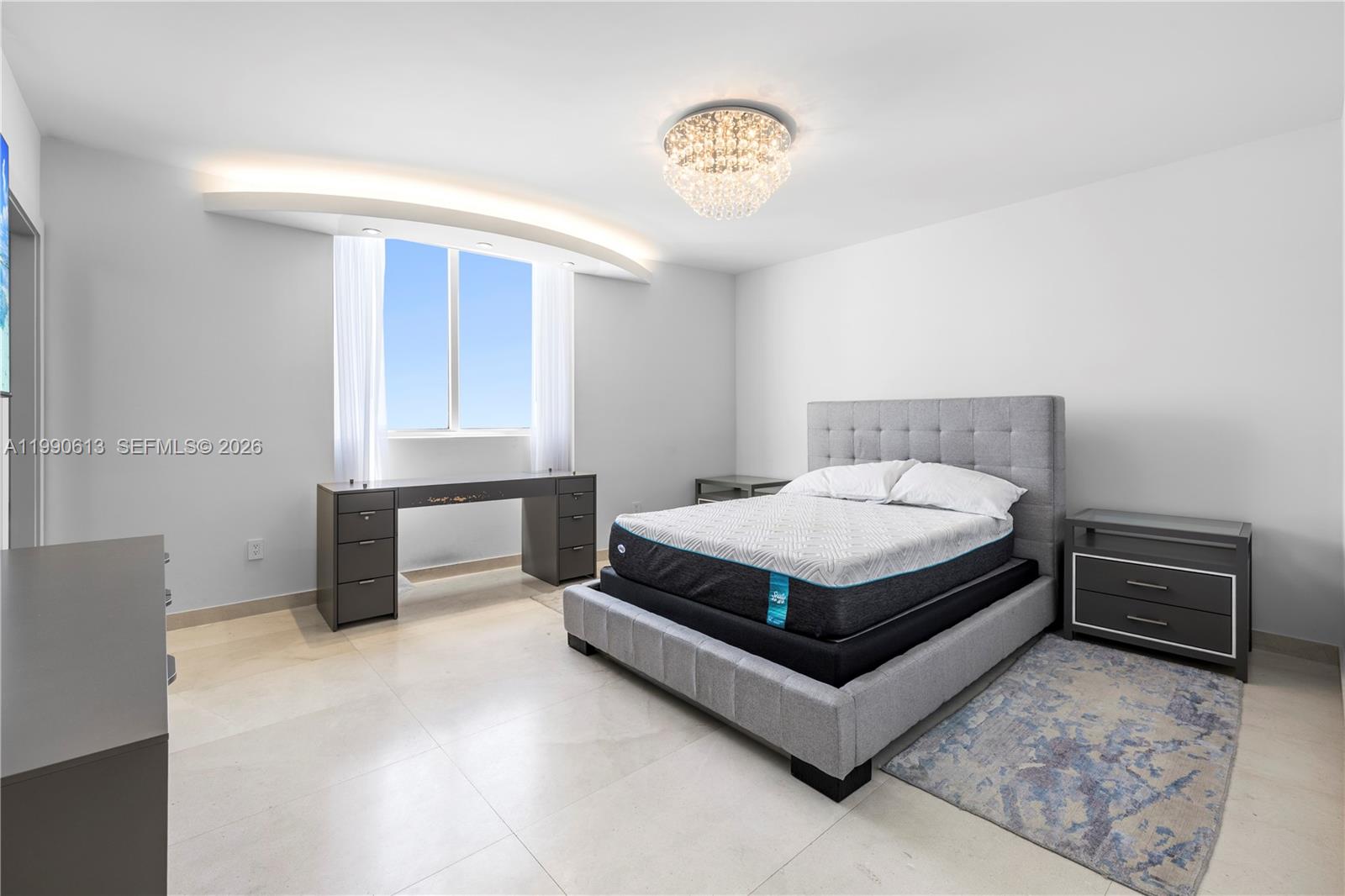 1209 3 / 3 4045 sq. ft. $ 2026-03-27 0 Photo