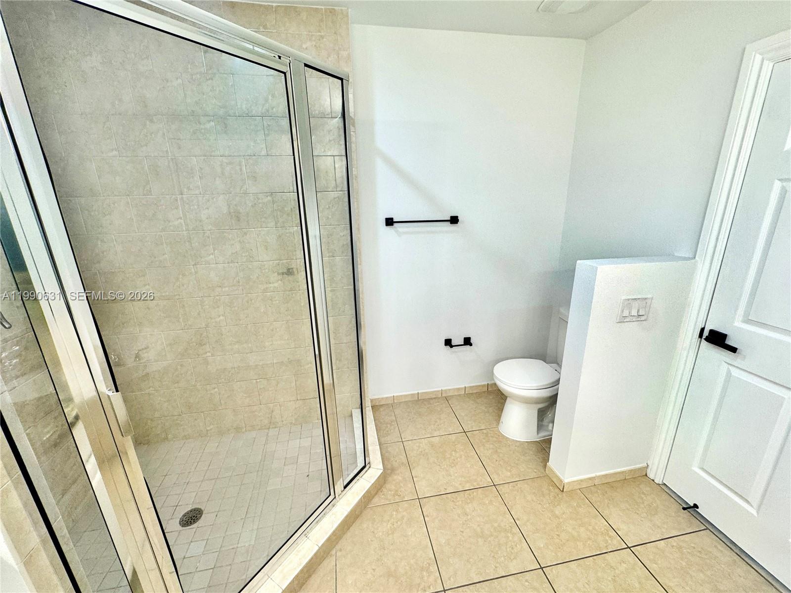 Photo of 3001 185th St  #213, Aventura, Florida, 33180 - 