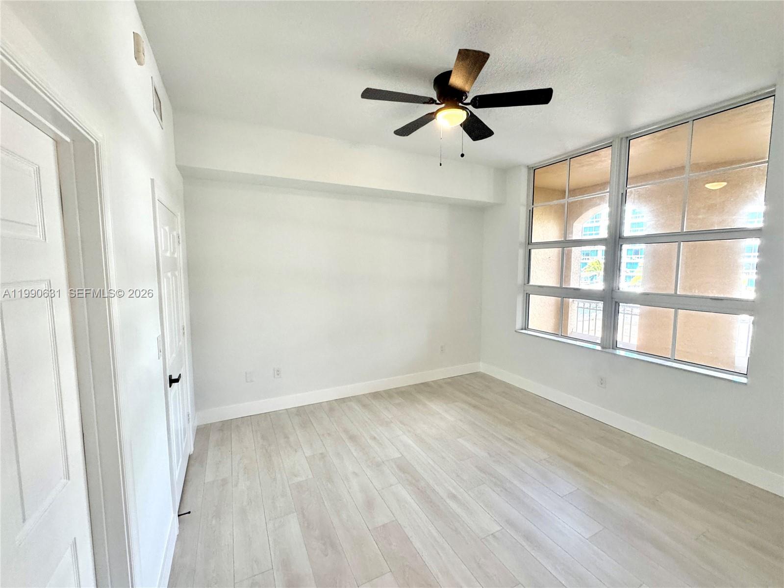 Photo of 3001 185th St  #213, Aventura, Florida, 33180 - 