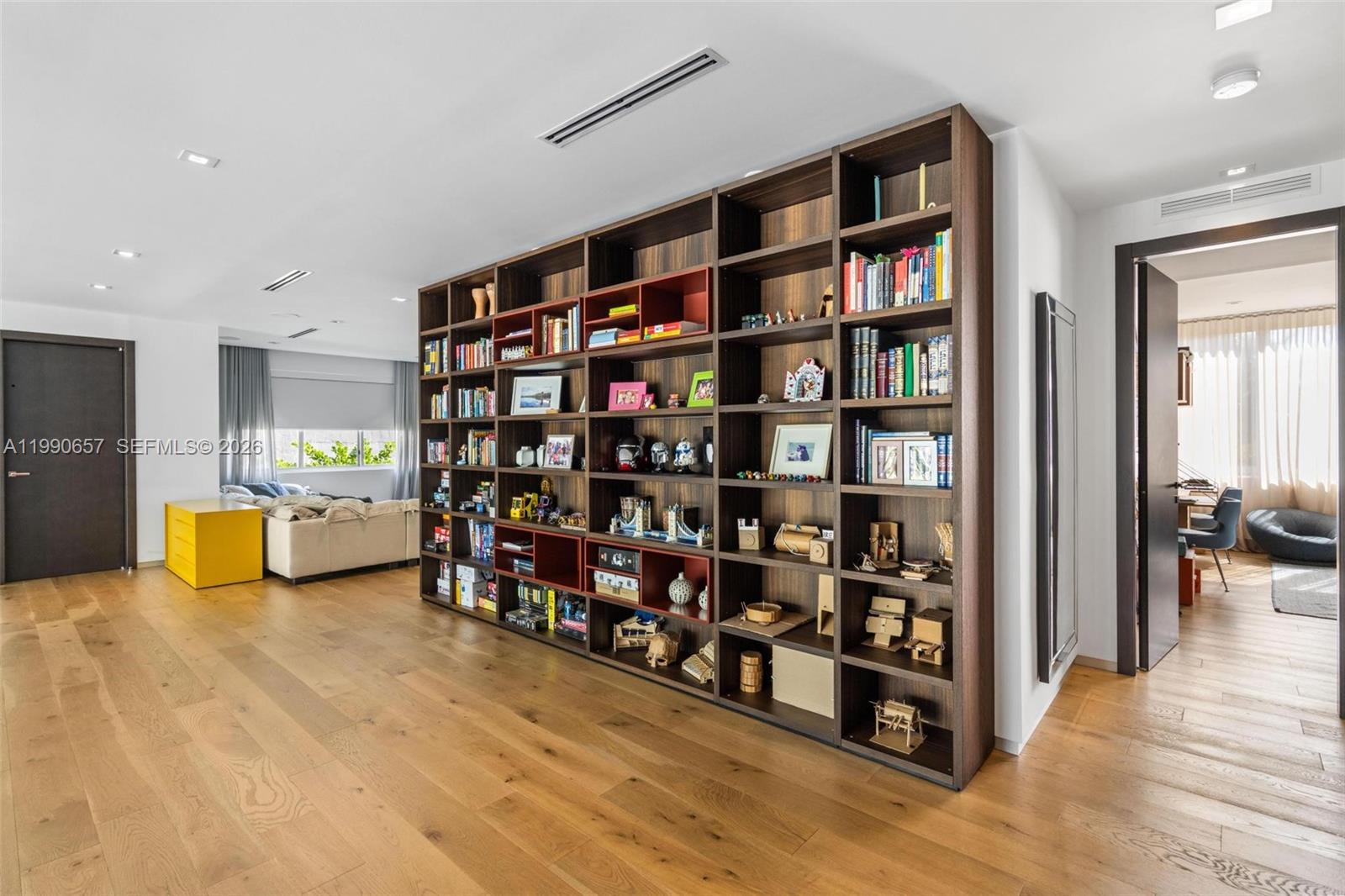 Photo of 410 Golden Beach Dr (410), Golden Beach, Florida, 33160 -