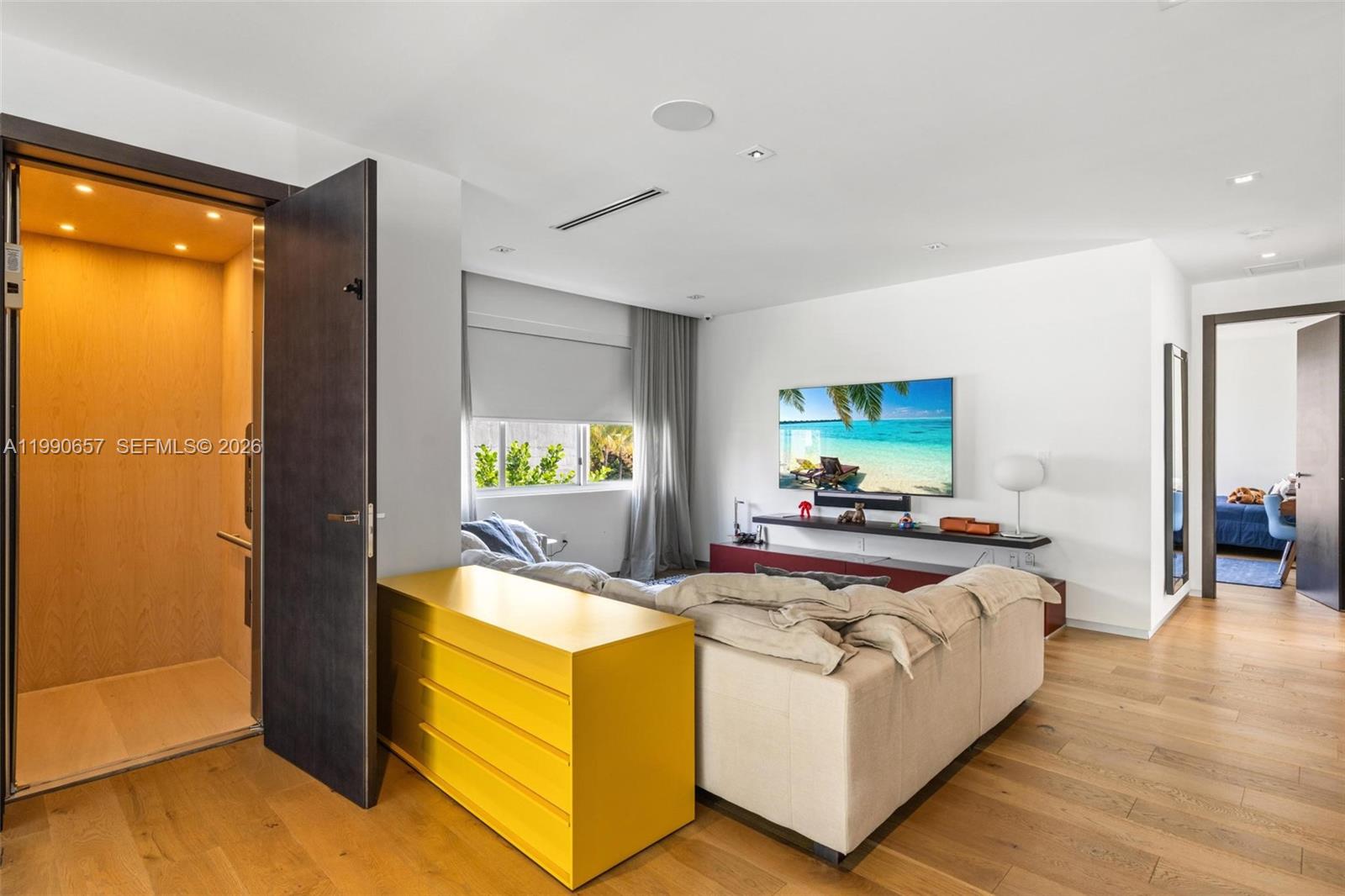 Photo of 410 Golden Beach Dr (410), Golden Beach, Florida, 33160 -