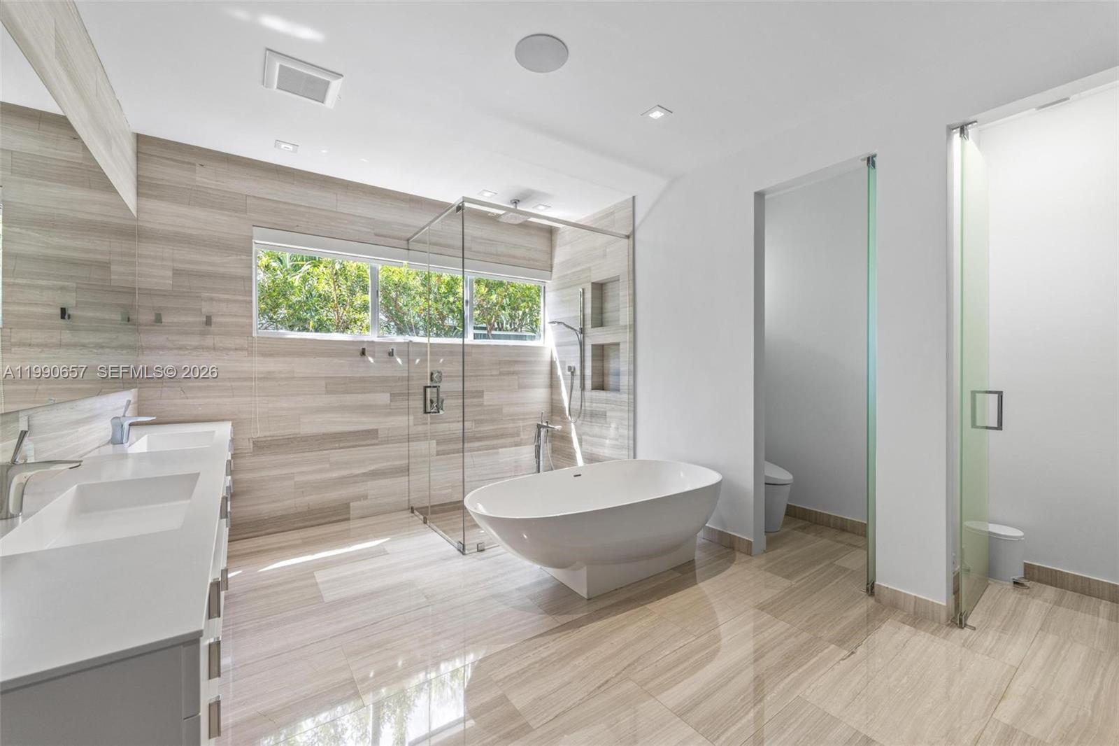 Photo of 410 Golden Beach Dr (410), Golden Beach, Florida, 33160 -