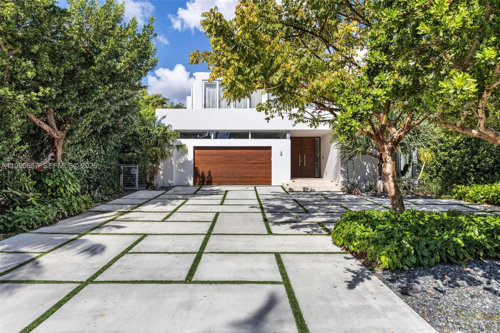 Photo of 410 Golden Beach Dr (410), Golden Beach, Florida, 33160 -