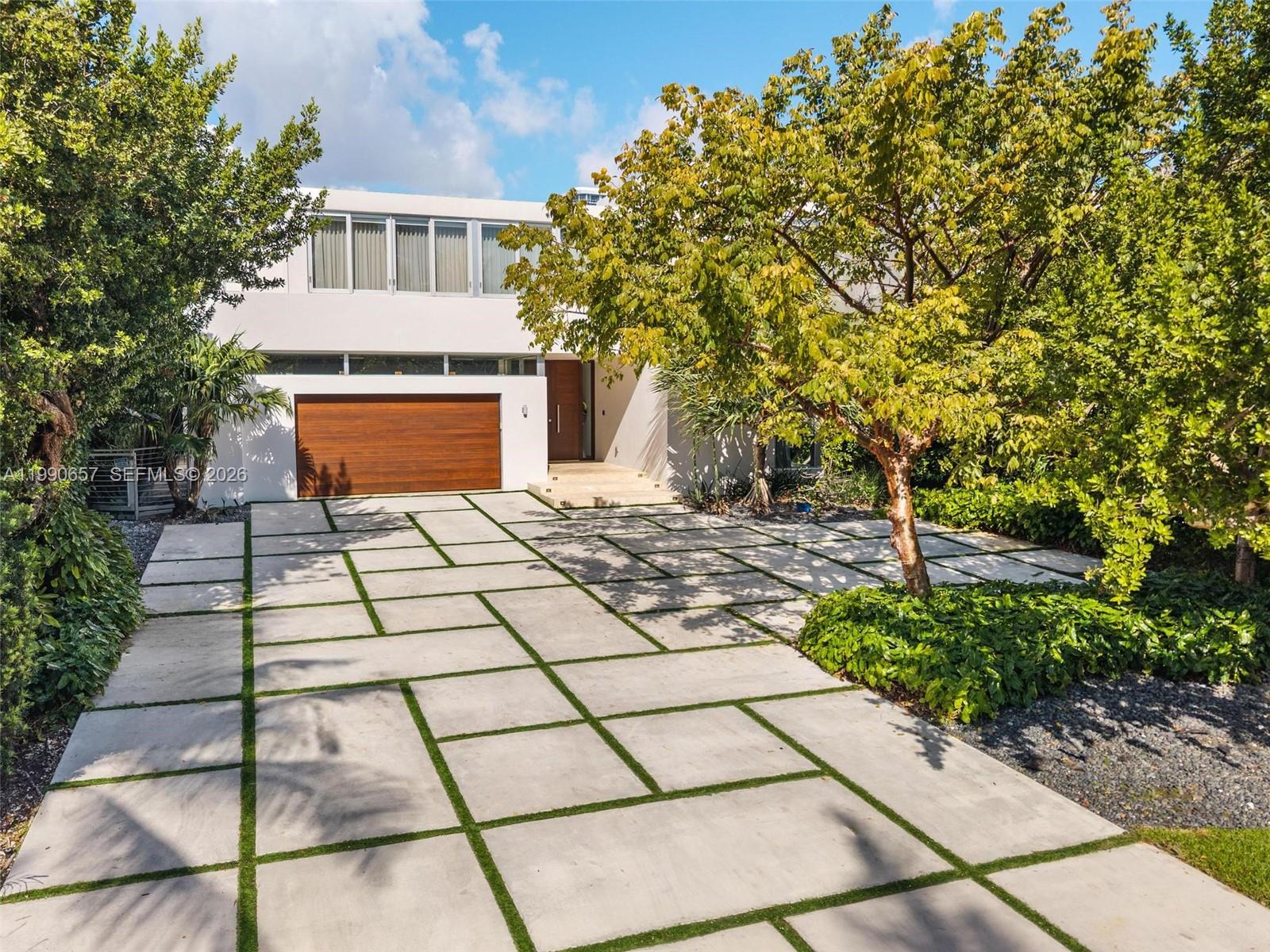 Photo of 410 Golden Beach Dr (410), Golden Beach, Florida, 33160 -