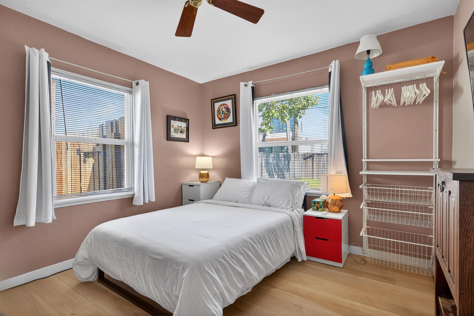 Ver detalles 1-2 / 0 1836 sq. ft. $ 2026-04-24 0 foto