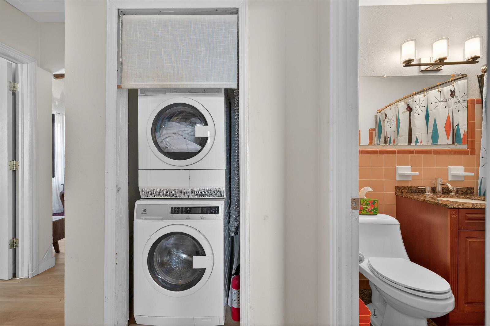 Ver detalles 1-2 / 0 1836 sq. ft. $ 2026-04-24 0 foto