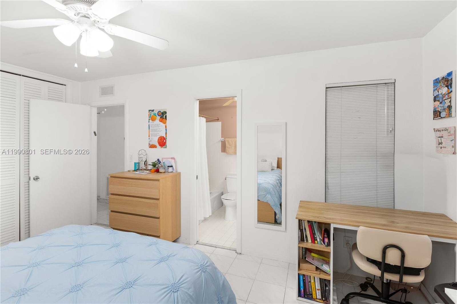   /  3250 sq. ft. $ 2026-03-27 0 foto