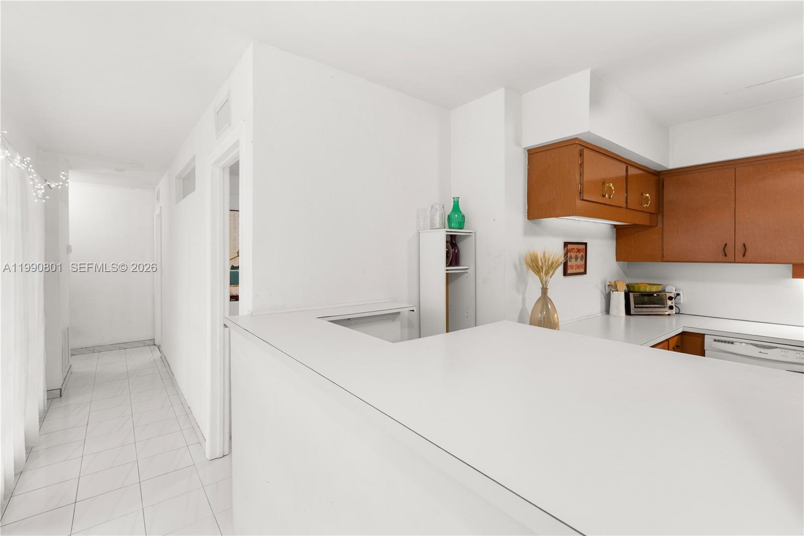   /  3250 sq. ft. $ 2026-03-27 0 foto