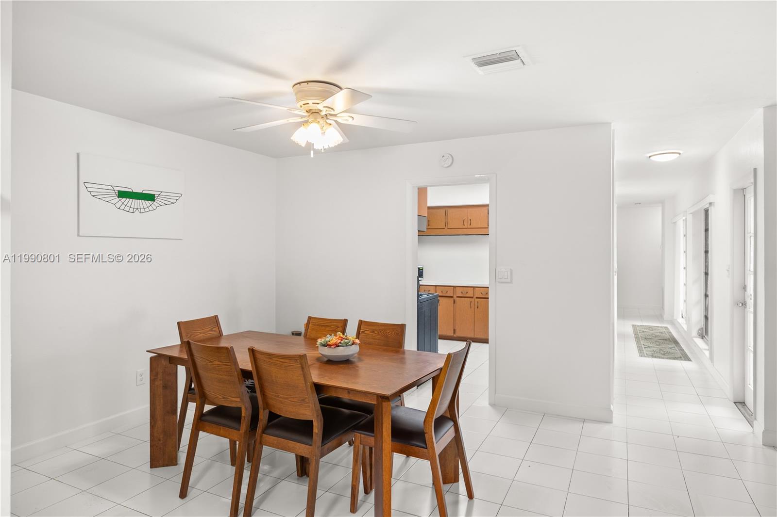   /  3250 sq. ft. $ 2026-03-27 0 foto