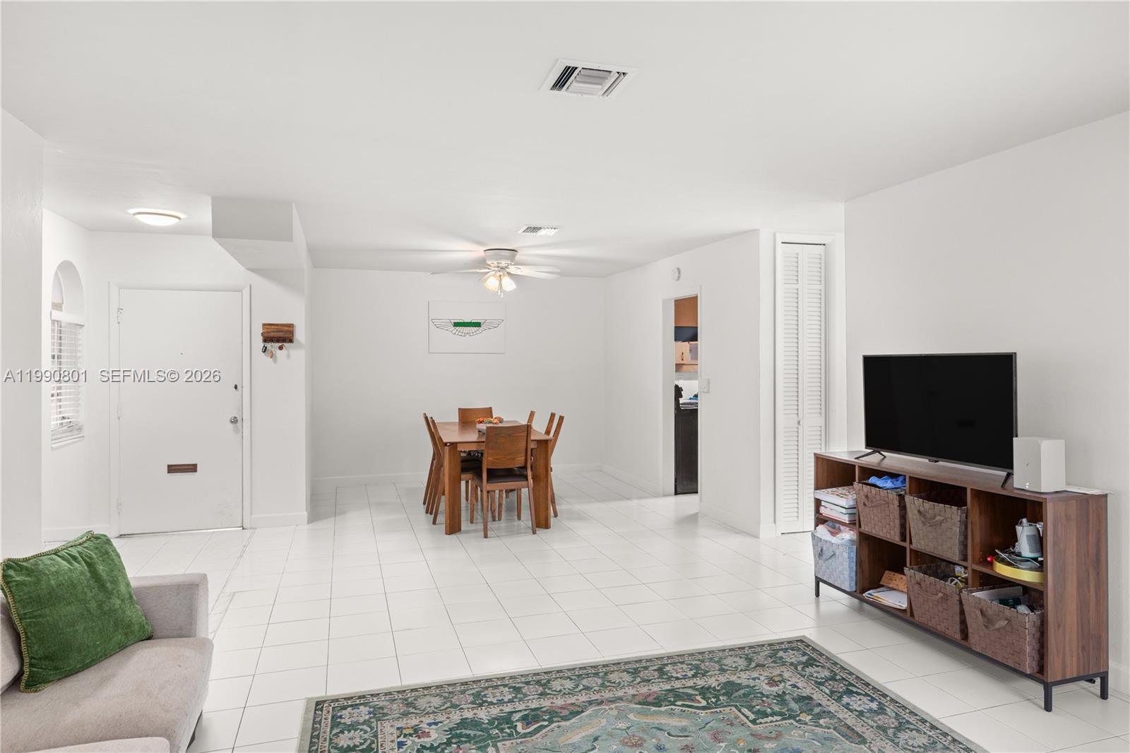   /  3250 sq. ft. $ 2026-03-27 0 foto