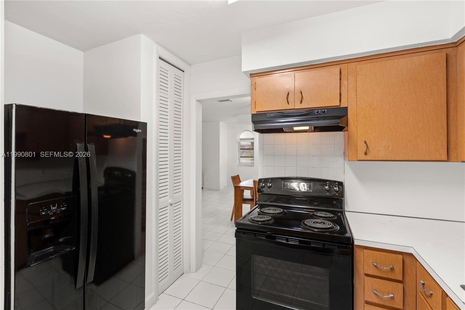   /  3250 sq. ft. $ 2026-03-27 0 foto