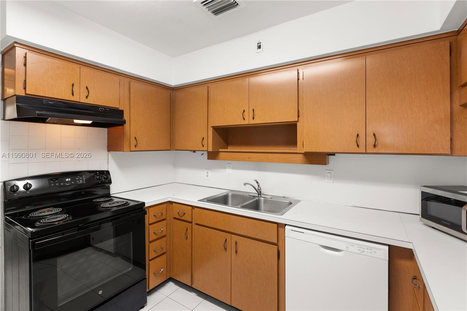   /  3250 sq. ft. $ 2026-03-27 0 foto