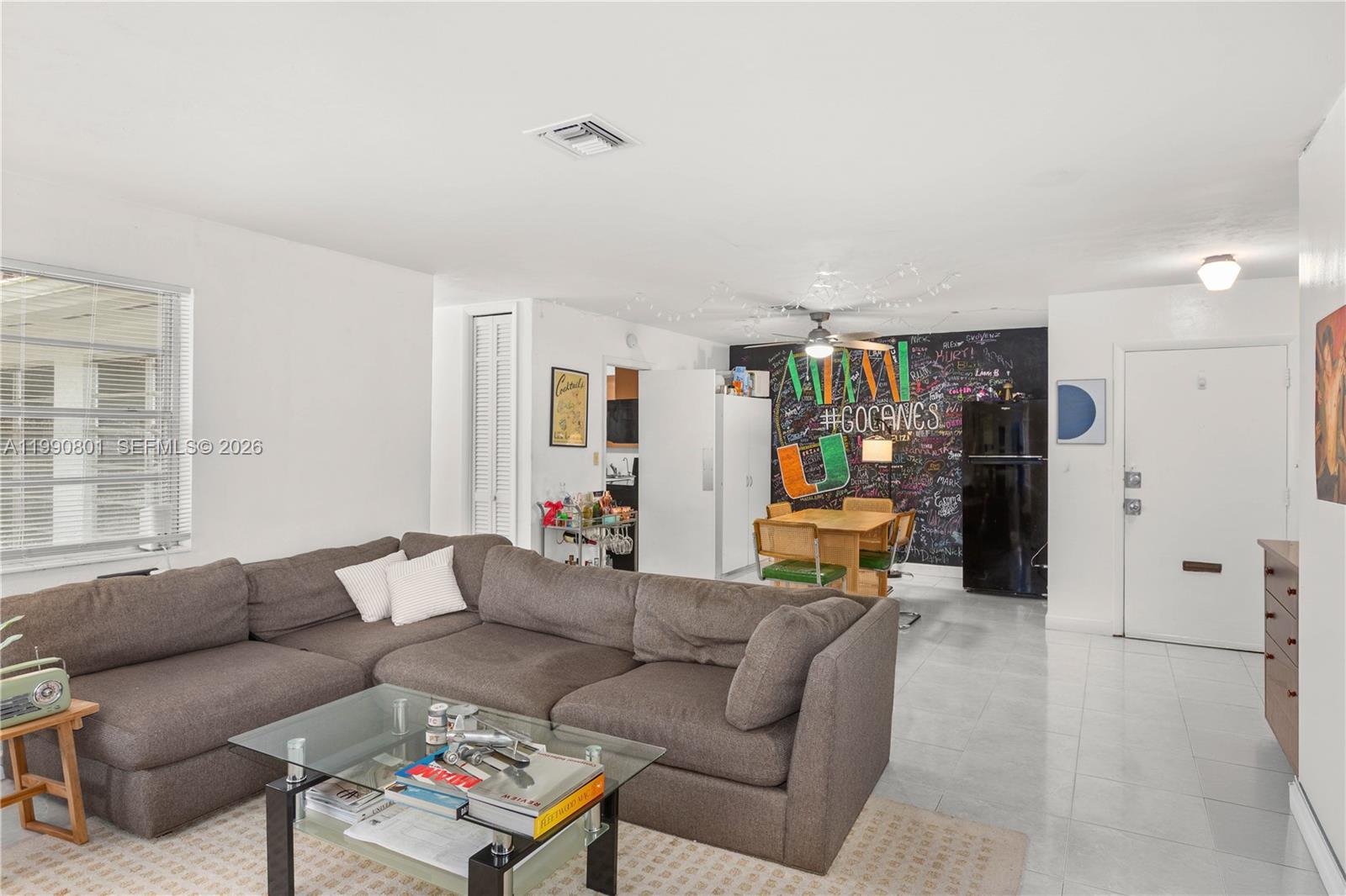   /  3250 sq. ft. $ 2026-03-27 0 foto