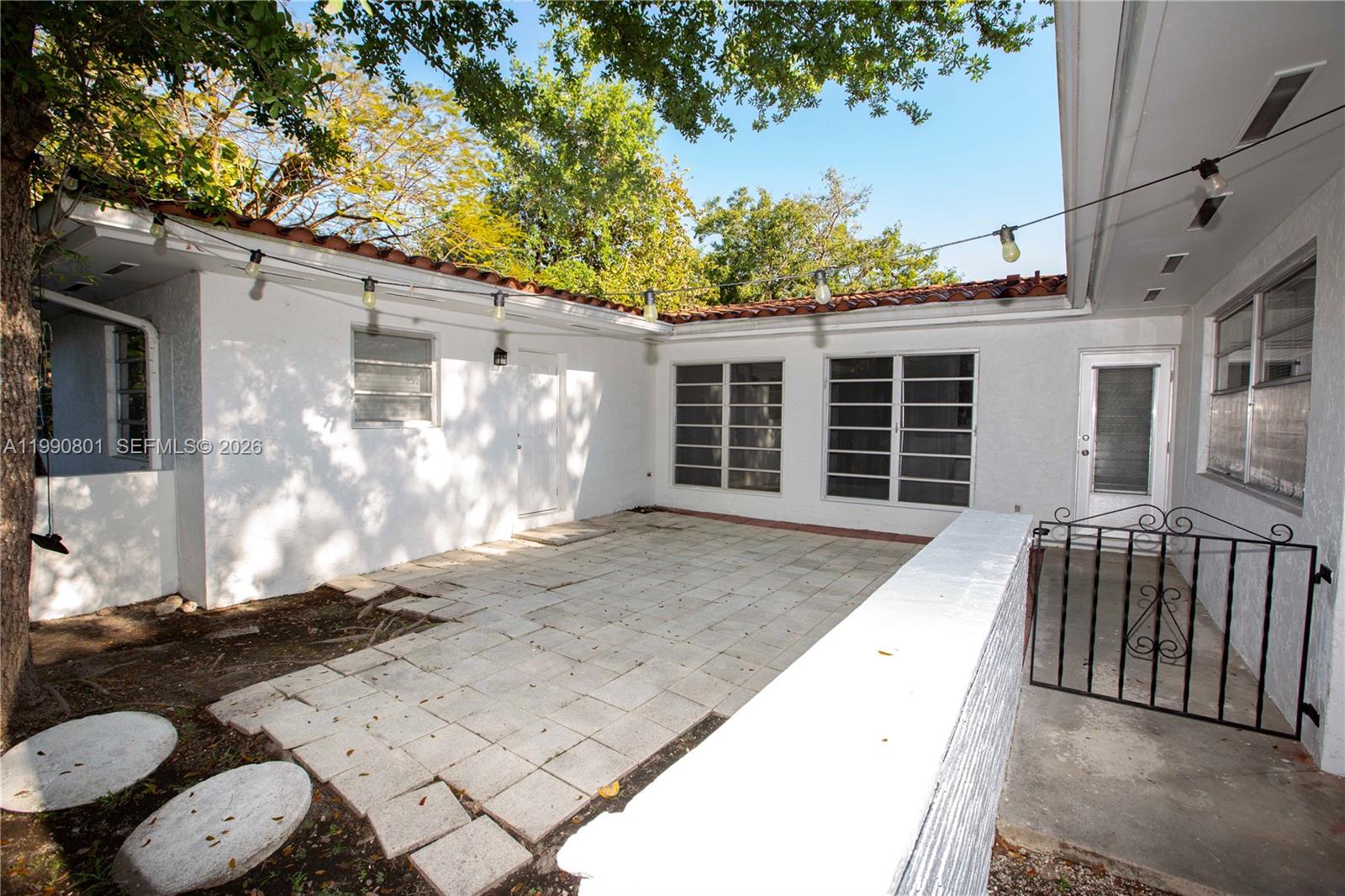   /  3250 sq. ft. $ 2026-03-27 0 foto