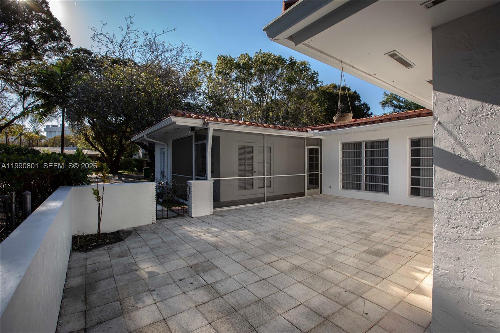   /  3250 sq. ft. $ 2026-03-27 0 foto