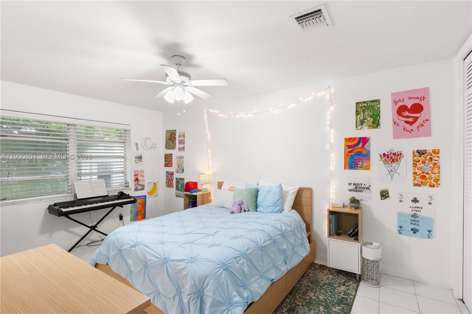   /  3250 sq. ft. $ 2026-03-27 0 foto