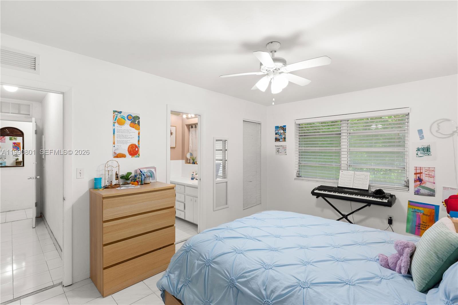   /  3250 sq. ft. $ 2026-03-27 0 foto