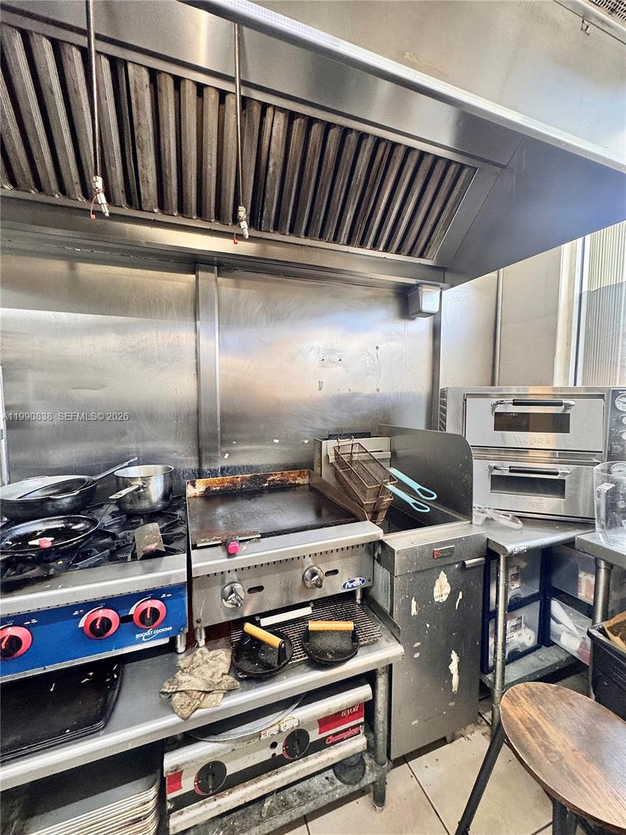 Ver detalles / sq. ft. $ 2026-03-27 0 foto