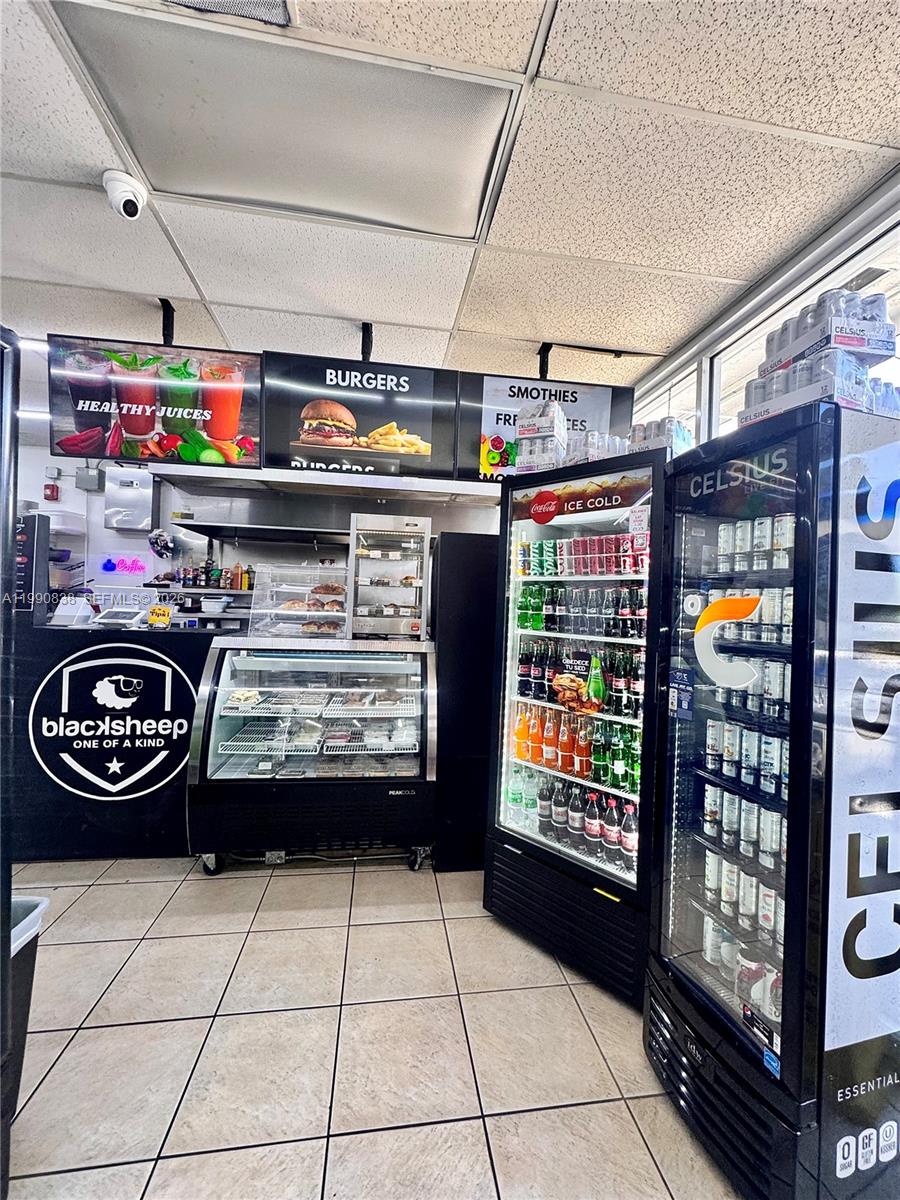 Ver detalles / sq. ft. $ 2026-03-27 0 foto