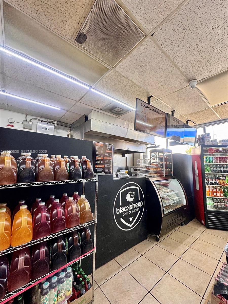 Ver detalles / sq. ft. $ 2026-03-27 0 foto