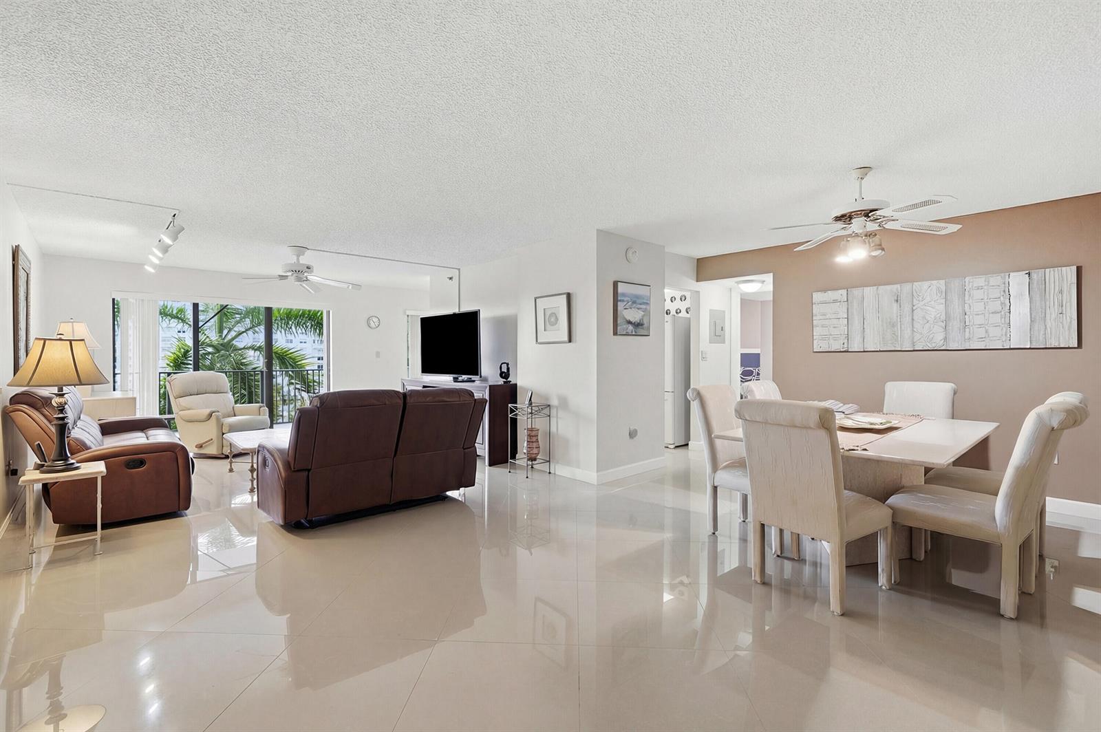Photo of 1201 Ocean  #506s, Hollywood, Florida, 33019 - 06_dsc02868