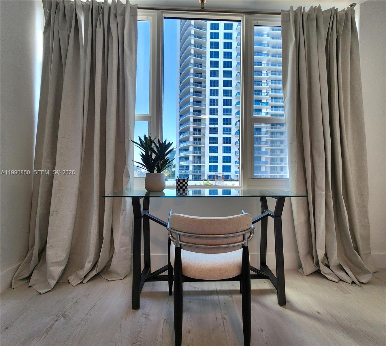 Photo of 3505 Ocean Dr #515, Hollywood, Florida, 33019 -