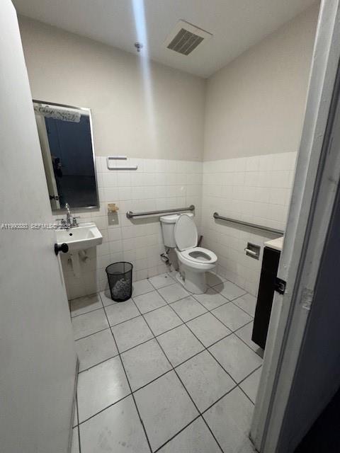 2  /   sq. ft. $ 2026-03-28 0 Photo