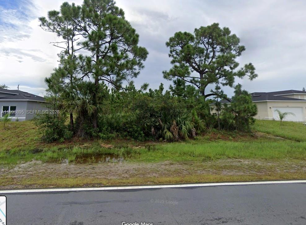   /   sq. ft. $ 2026-03-28 0 foto