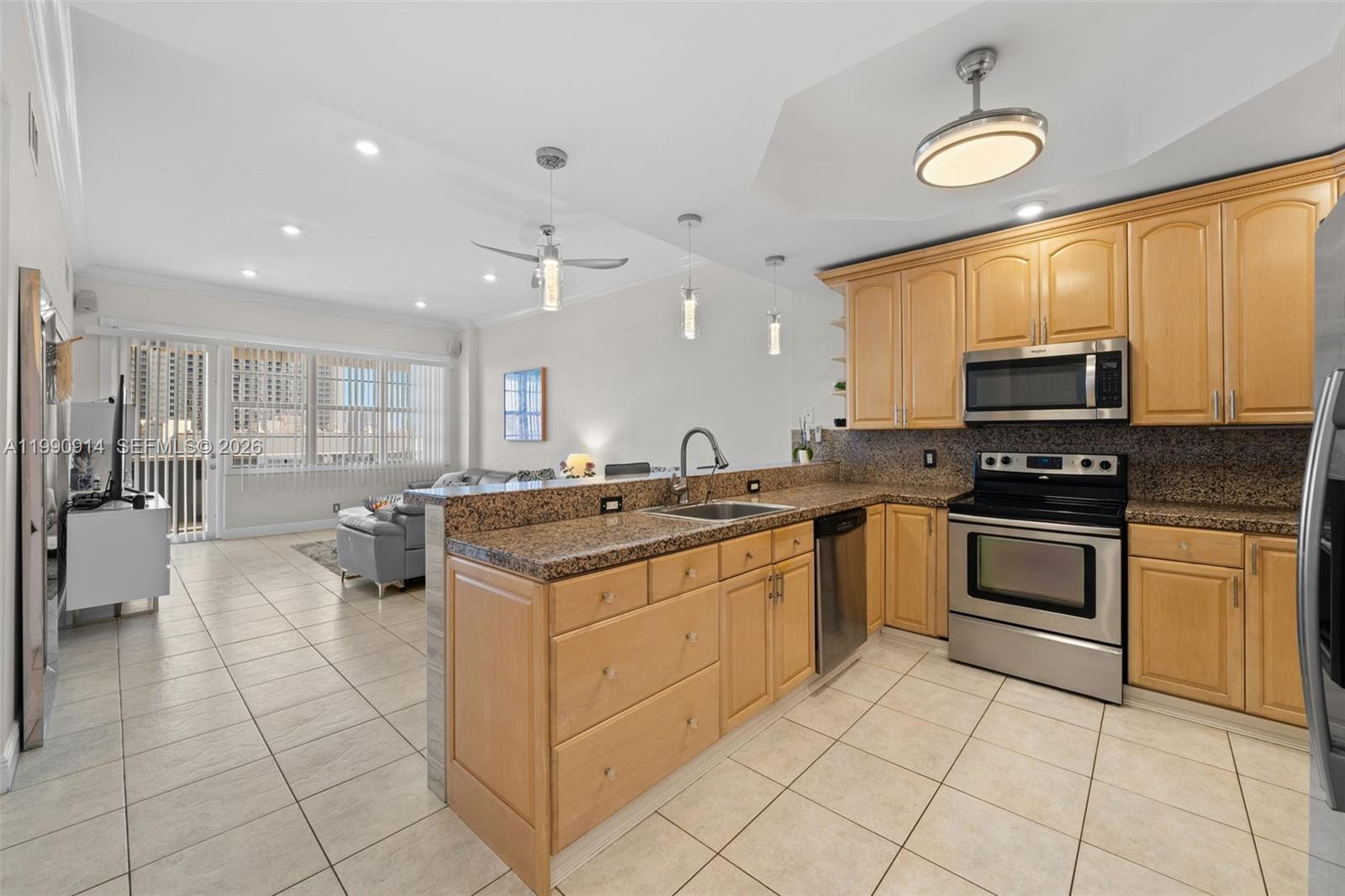 Photo of 3725 Ocean Dr  #PH18, Hollywood, Florida, 33019 - 