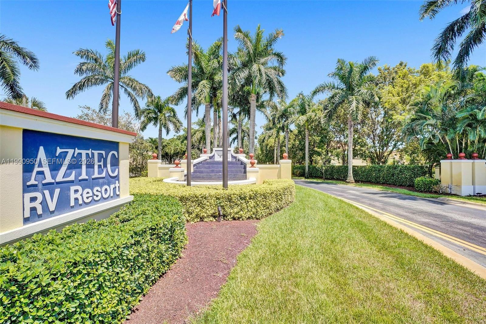   /   sq. ft. $ 2026-03-28 0 foto