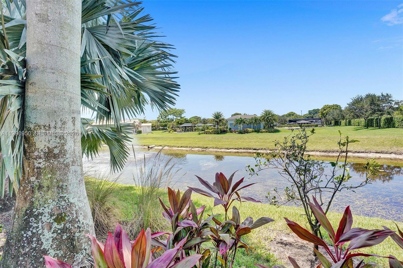   /   sq. ft. $ 2026-03-28 0 foto