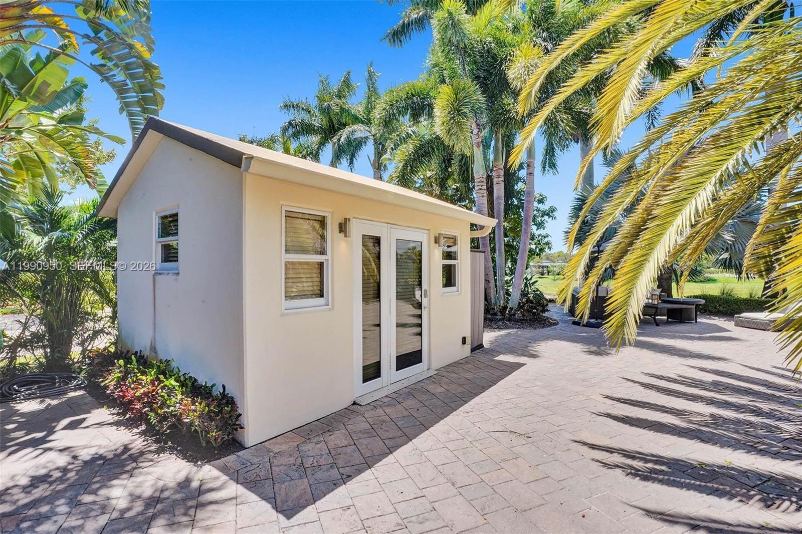   /   sq. ft. $ 2026-03-28 0 foto