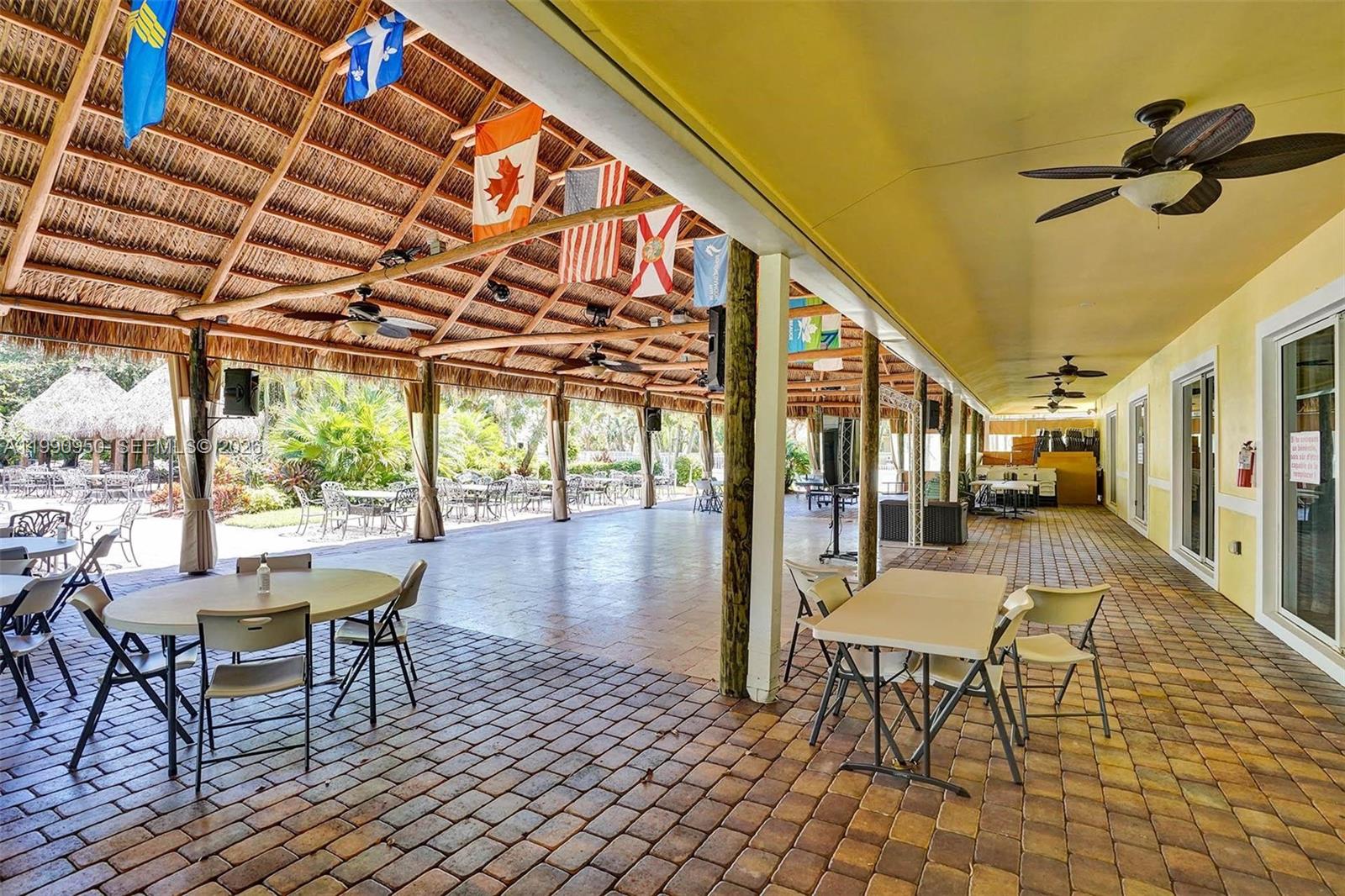   /   sq. ft. $ 2026-03-28 0 foto