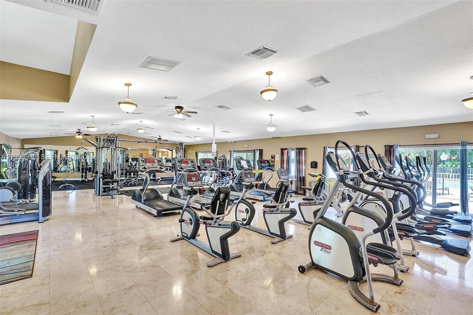   /   sq. ft. $ 2026-03-28 0 foto