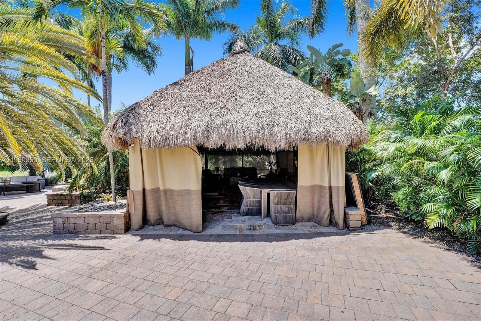   /   sq. ft. $ 2026-03-28 0 foto